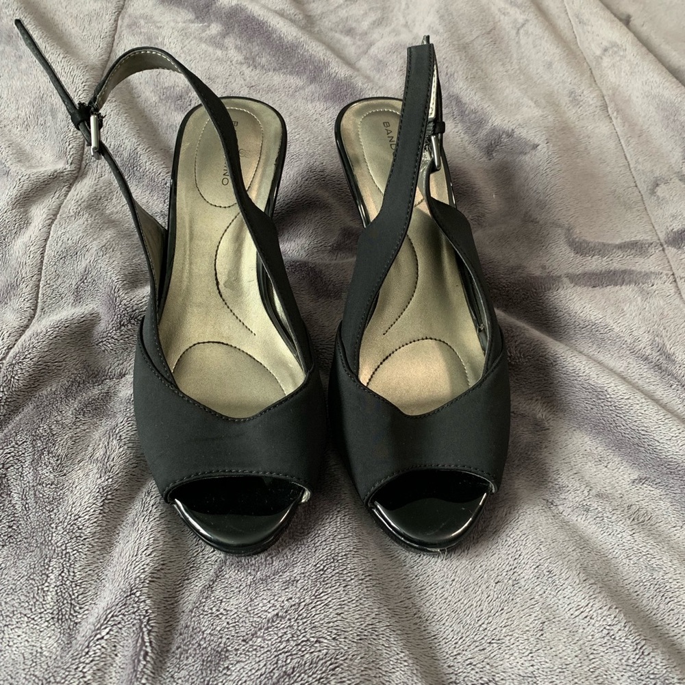Bandolino women’s black heels
